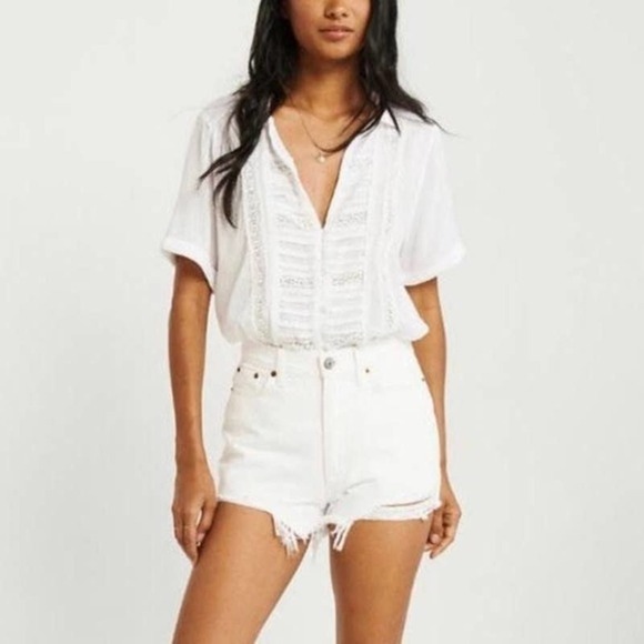 NEW NWT Abercrombie & Fitch Annie High Rise Distressed Cut-Off Denim Shorts 26 - Picture 3 of 11
